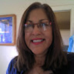 Meet your Posher, Loreena